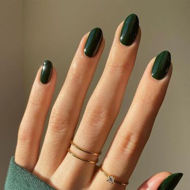 Emerald Green Short Oval Press On Nails | Floss Beauty floss beauty. Emerald Green Short Oval Press On Nails | Floss Beauty floss beauty.