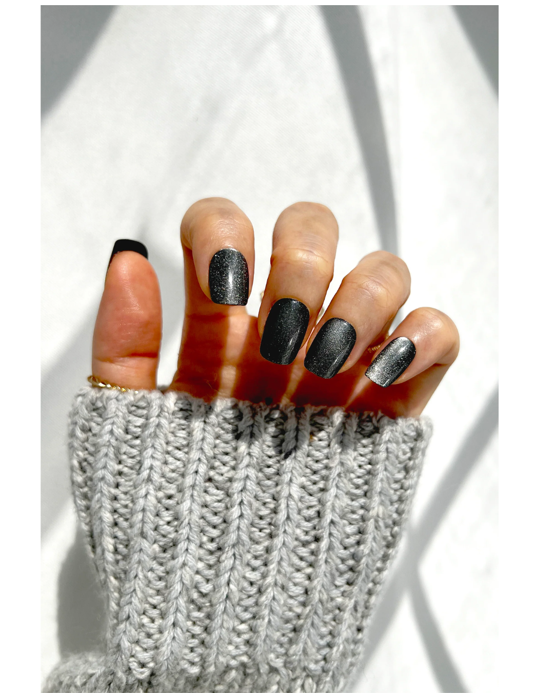 Luna Grey Shimmer Nails